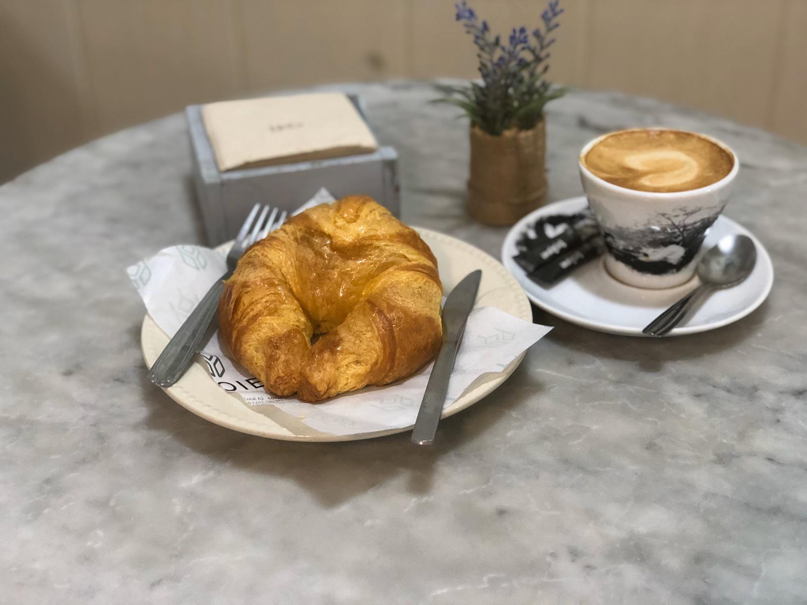 cafetería en torrent