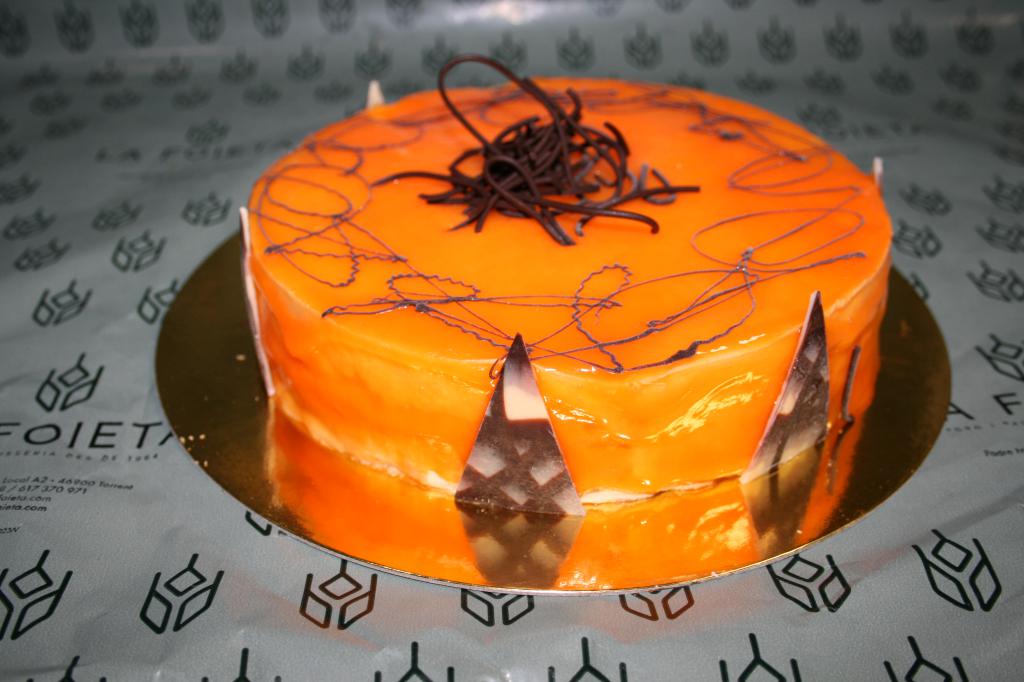 TARTA DE YEMA